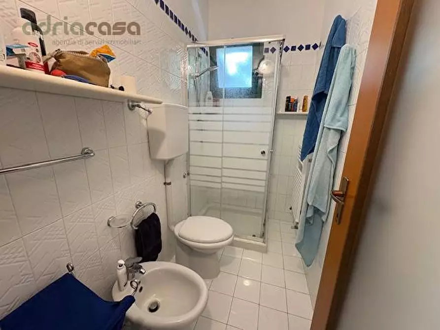 Immagine 11 di Appartamento in affitto  in Viale Trento Trieste a Riccione