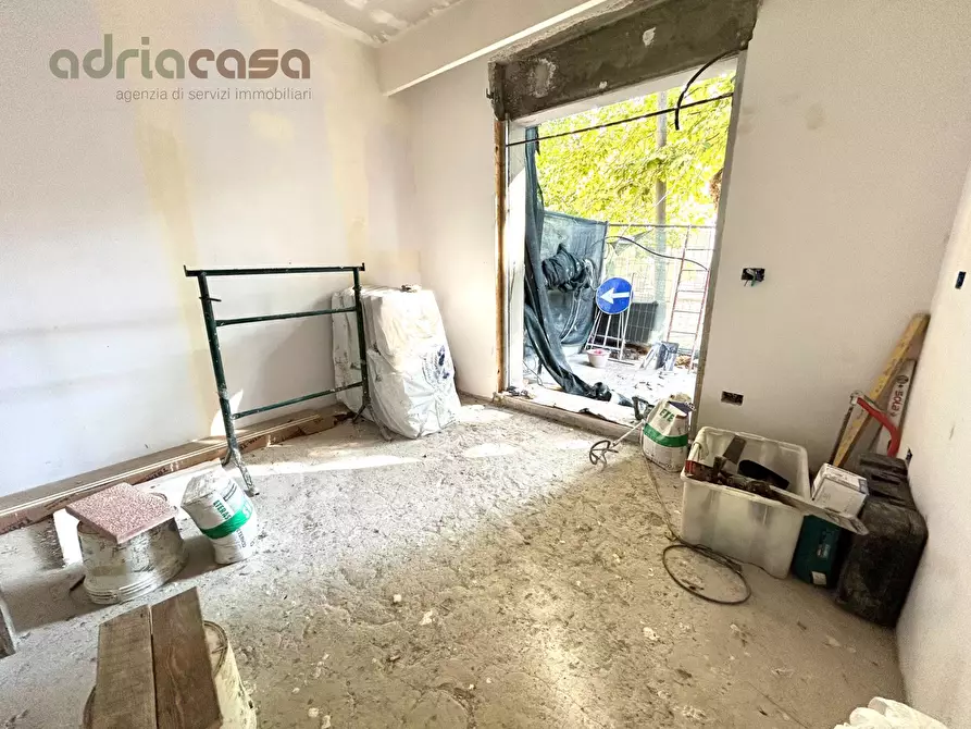 Immagine 6 di Appartamento in vendita  in Viale Massaua a Riccione