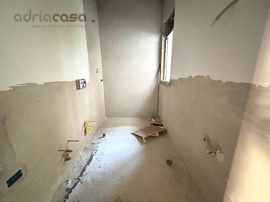 Immagine 11 di Appartamento in vendita  in Viale Massaua a Riccione