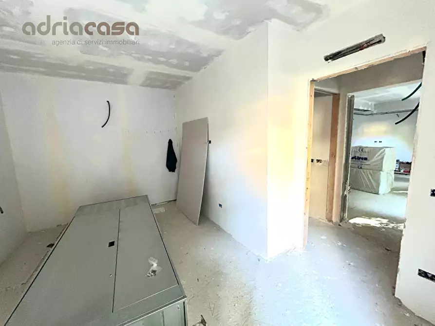 Immagine 12 di Appartamento in vendita  in Viale Massaua a Riccione