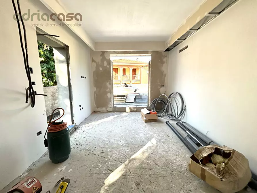 Immagine 6 di Appartamento in vendita  in Viale Massaua a Riccione