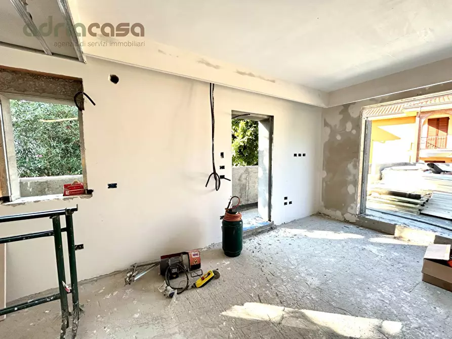 Immagine 9 di Appartamento in vendita  in Viale Massaua a Riccione