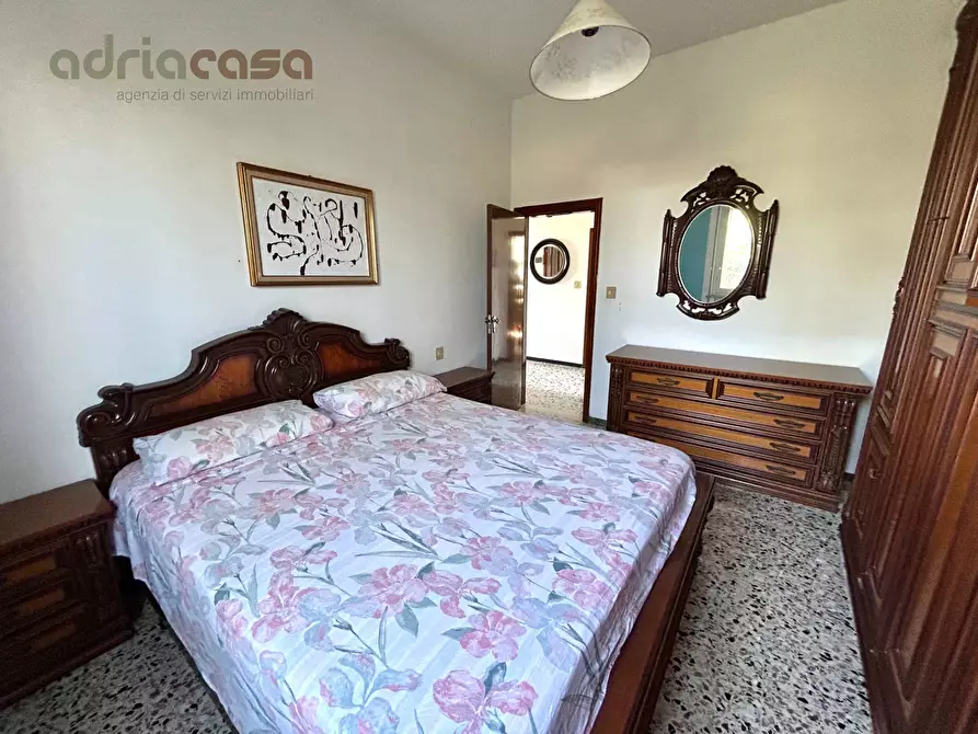 Immagine 12 di Casa indipendente in vendita  in Viale Abruzzi a Riccione