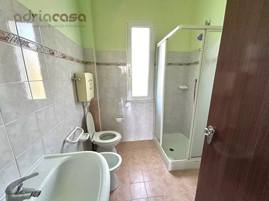 Immagine 14 di Casa indipendente in vendita  in Viale Abruzzi a Riccione