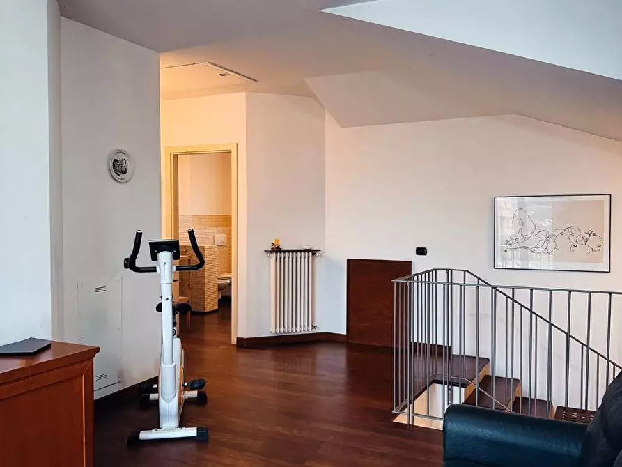 Immagine 8 di Villa in vendita  in Via Tavoleto a San Clemente