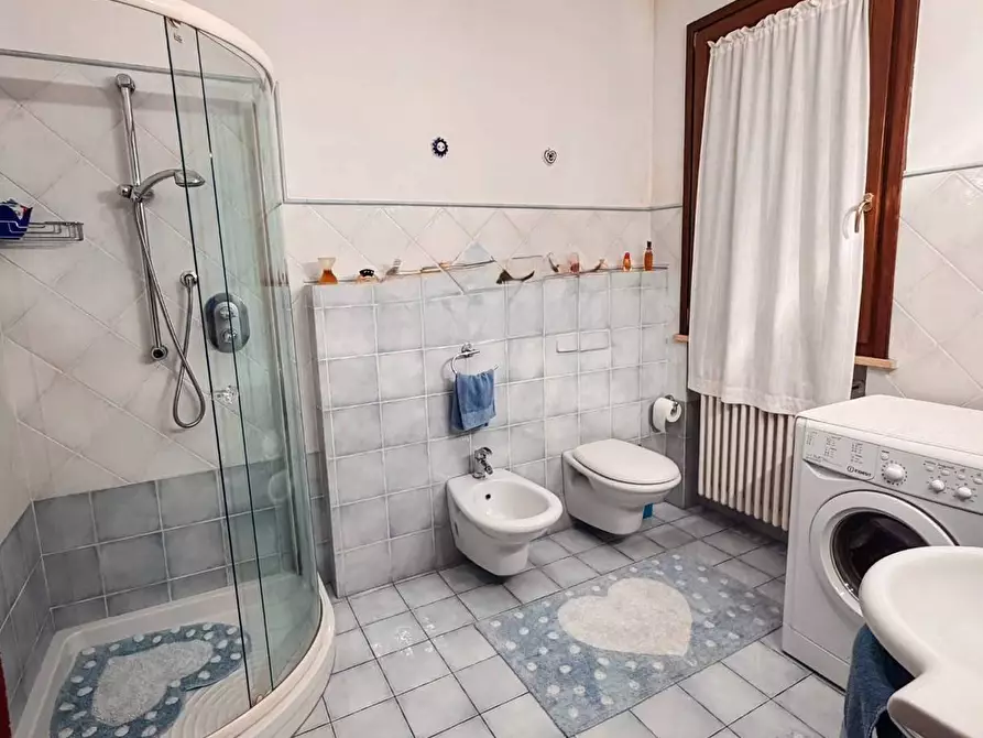Immagine 13 di Villa in vendita  in Via Tavoleto a San Clemente