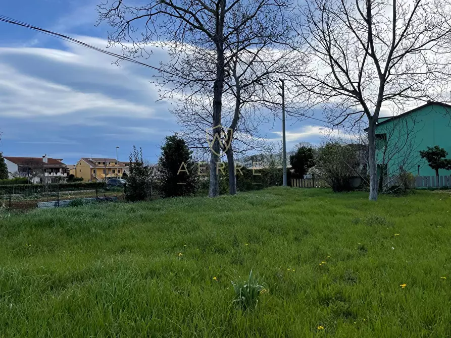 Immagine 8 di Terreno residenziale in vendita  in Via Elsa Morante a Cepagatti