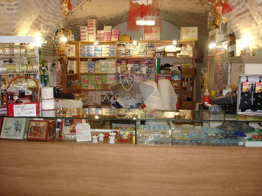 Immagine 1 di Locale commerciale in vendita  in via Mater Domini 16 a Chieti