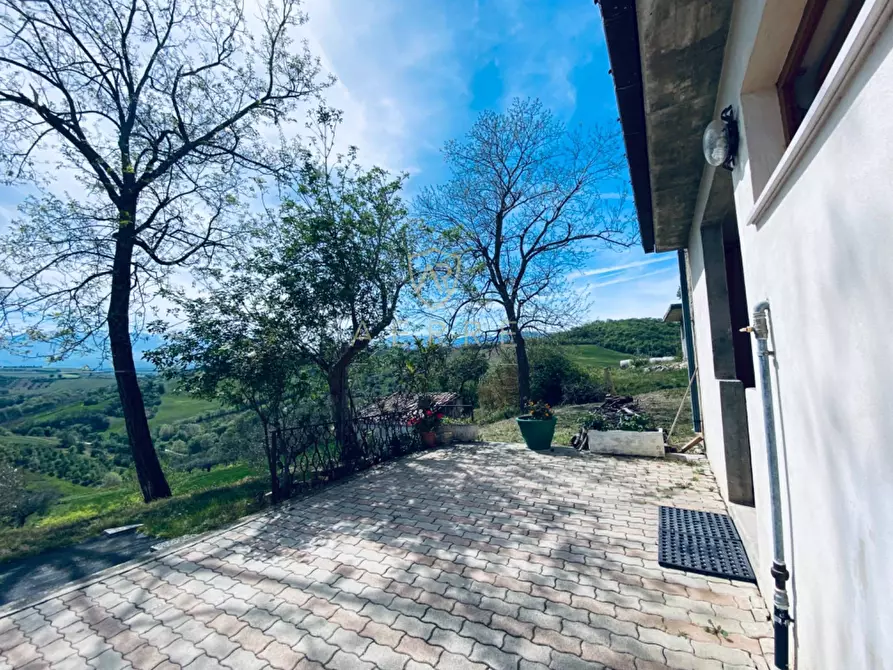 Immagine 31 di Villetta a schiera in vendita  in C.da Casa Andreassi 13 a Abbateggio