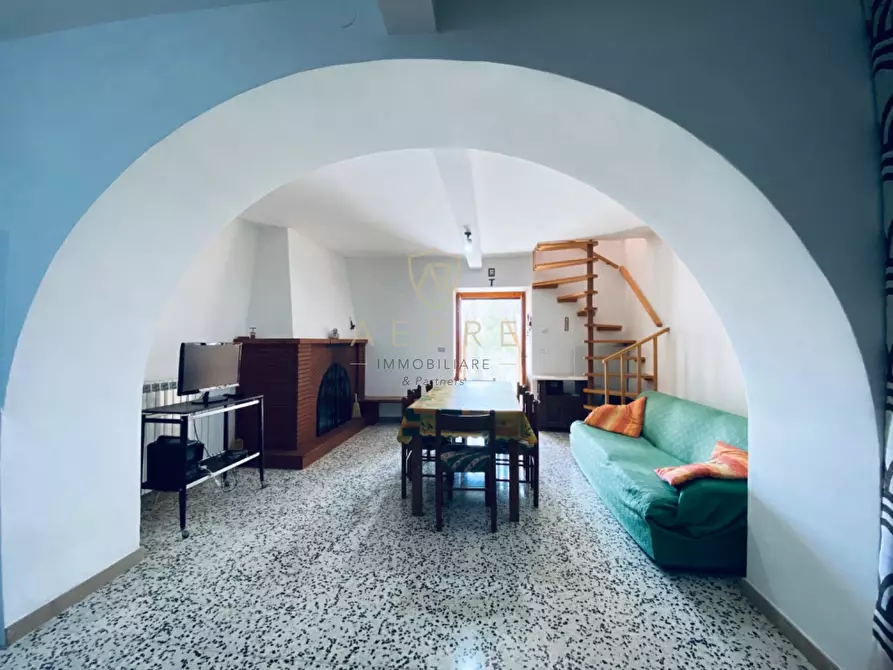 Immagine 4 di Villetta a schiera in vendita  in C.da Casa Andreassi 13 a Abbateggio