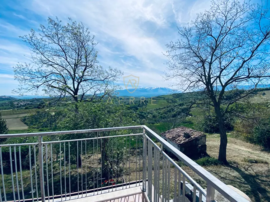 Immagine 35 di Villetta a schiera in vendita  in C.da Casa Andreassi 13 a Abbateggio