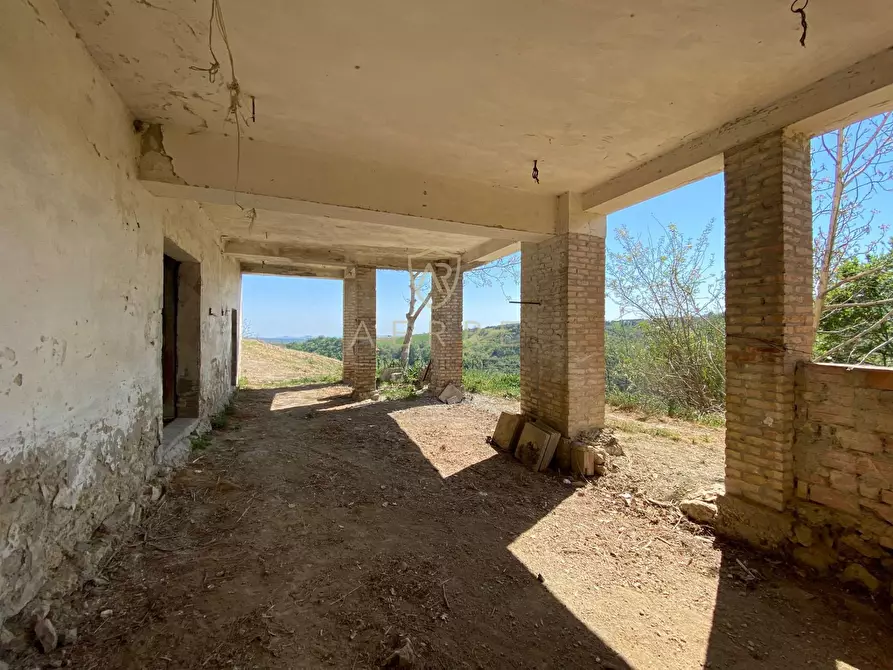 Immagine 11 di Casa indipendente in vendita  in Via Campo Mirabello a Brittoli