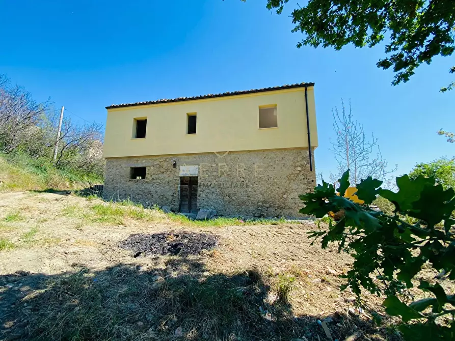 Immagine 19 di Casa indipendente in vendita  in Via Campo Mirabello a Brittoli