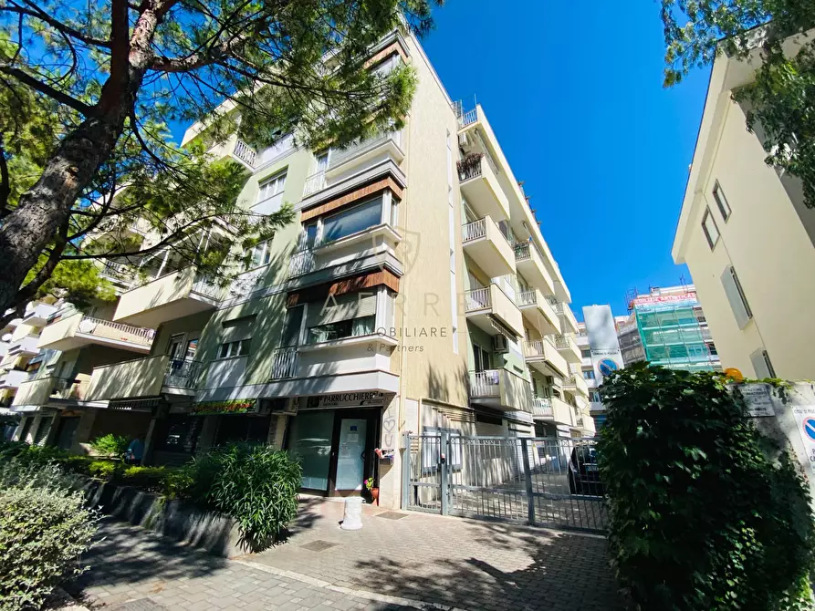 Immagine 7 di Appartamento in vendita  in Viale Kennedy 78 a Pescara