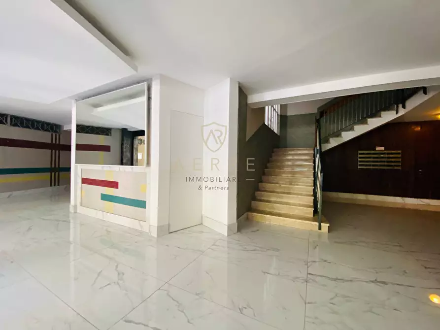 Immagine 13 di Appartamento in vendita  in Viale Kennedy 78 a Pescara