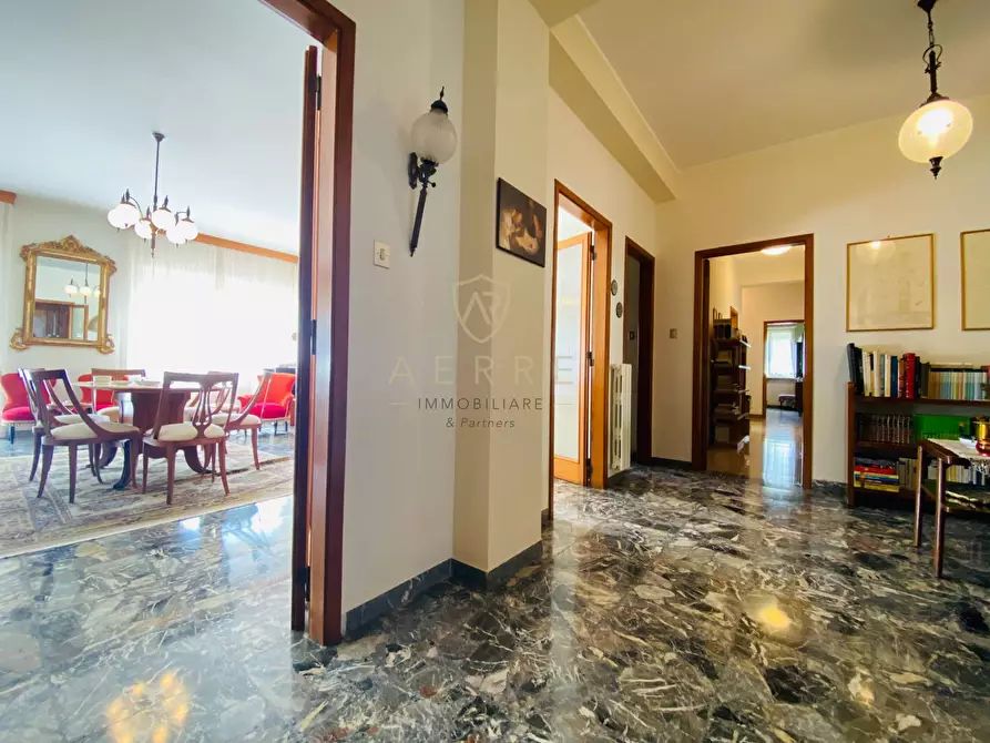 Immagine 42 di Appartamento in vendita  in Viale Kennedy 78 a Pescara