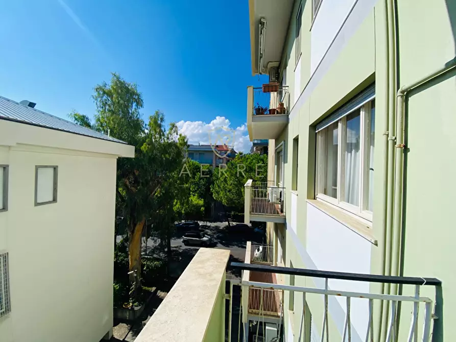 Immagine 45 di Appartamento in vendita  in Viale Kennedy 78 a Pescara