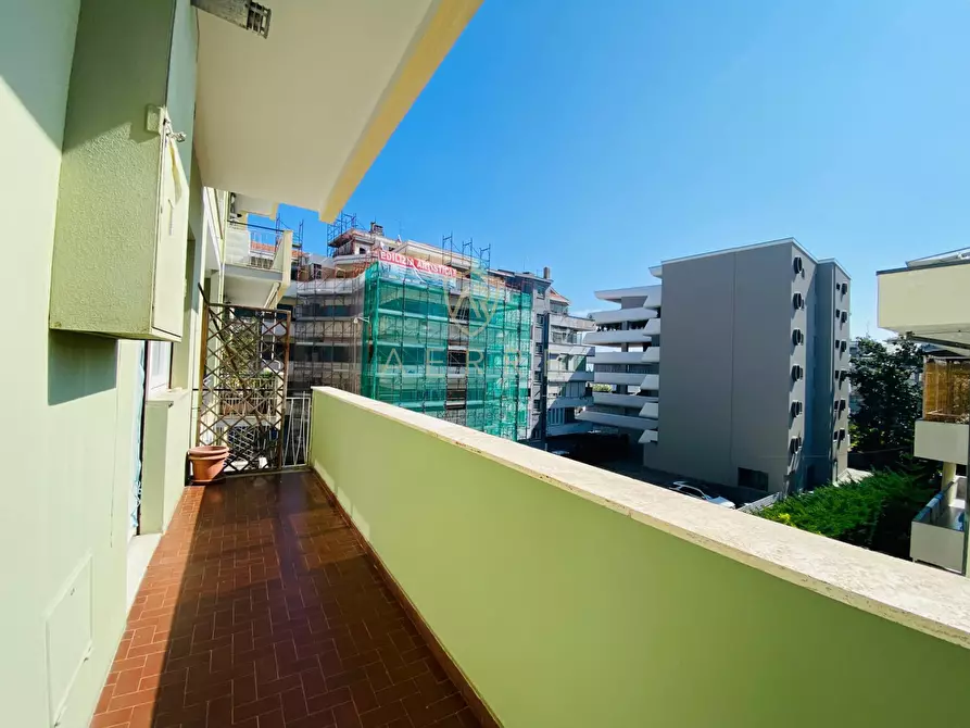 Immagine 47 di Appartamento in vendita  in Viale Kennedy 78 a Pescara