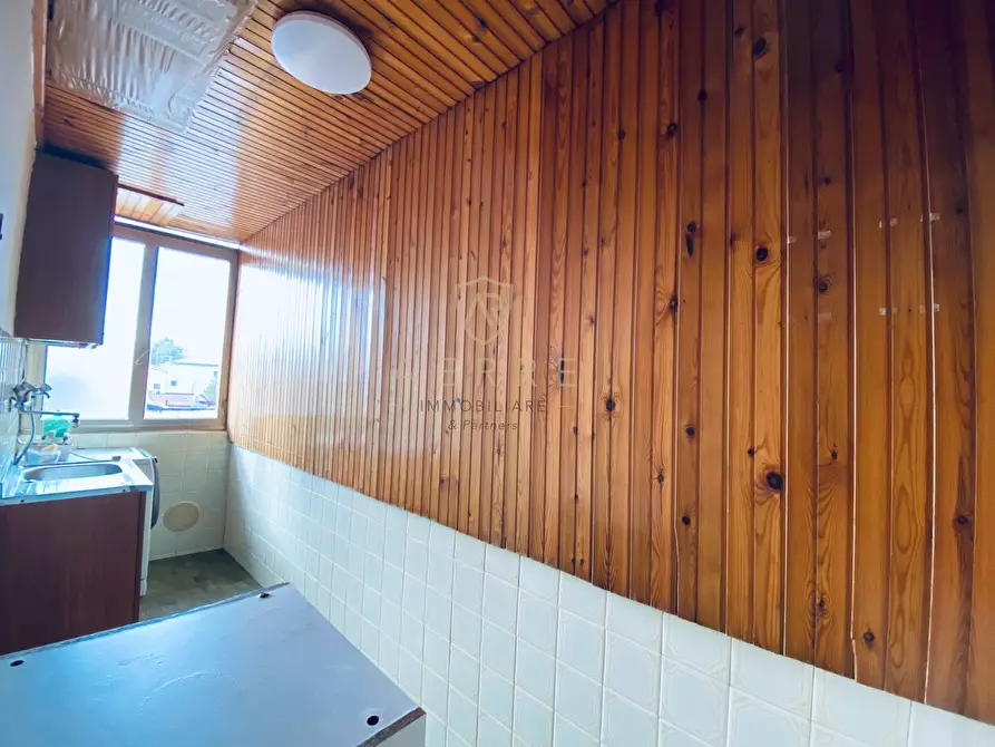 Immagine 13 di Appartamento in vendita  in via sacco 84 a Pescara