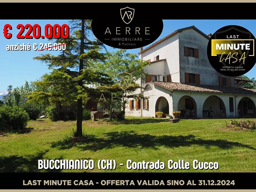 Immagine 1 di Villa in vendita  in Contrada Colle Cucco 15 a Bucchianico