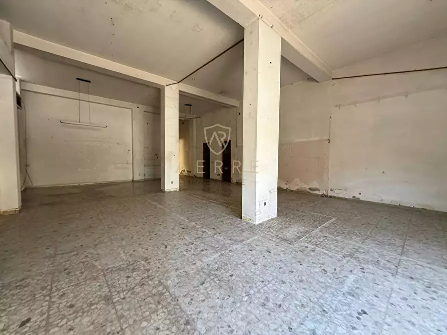 Immagine 7 di Locale commerciale in vendita  in Via del Circuito 232 - 234 a Pescara