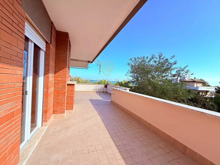 Immagine 18 di Attico in vendita  in Via Solferino 131 a Pescara