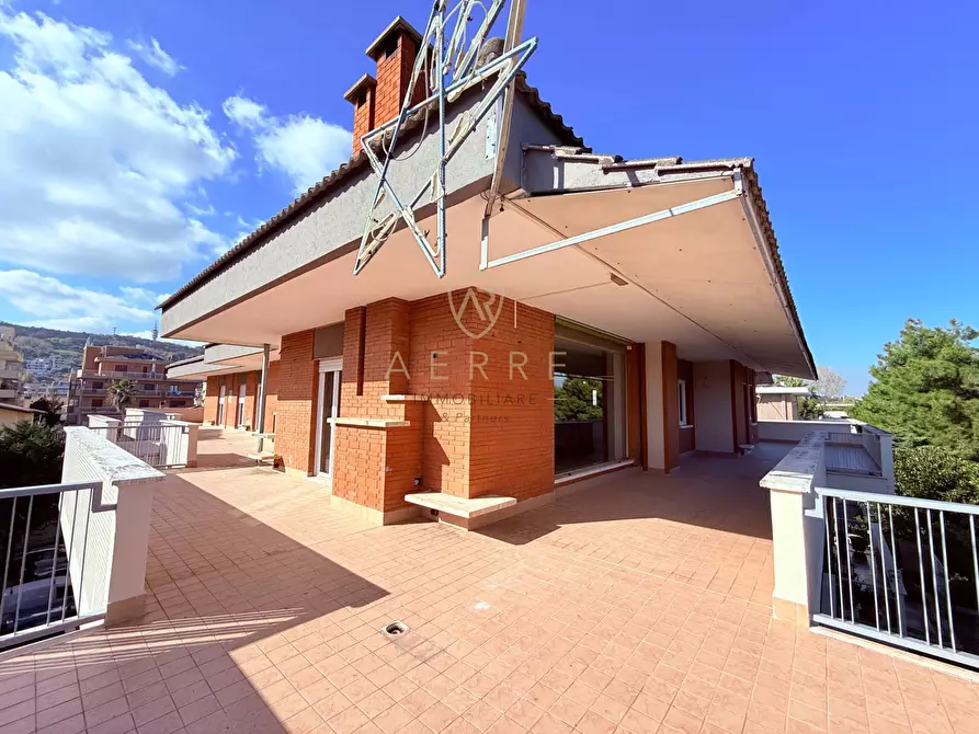 Immagine 16 di Attico in vendita  in Via Solferino 131 a Pescara