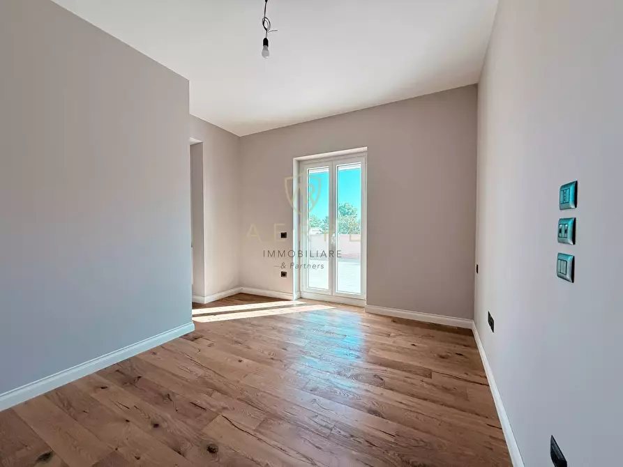 Immagine 23 di Attico in vendita  in Via Solferino 131 a Pescara