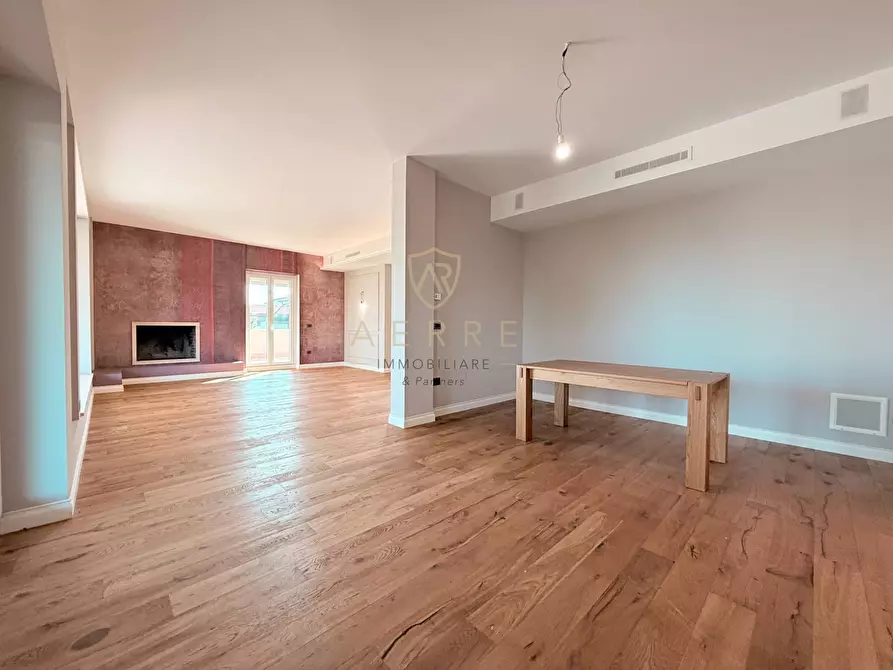 Immagine 11 di Attico in vendita  in Via Solferino 131 a Pescara