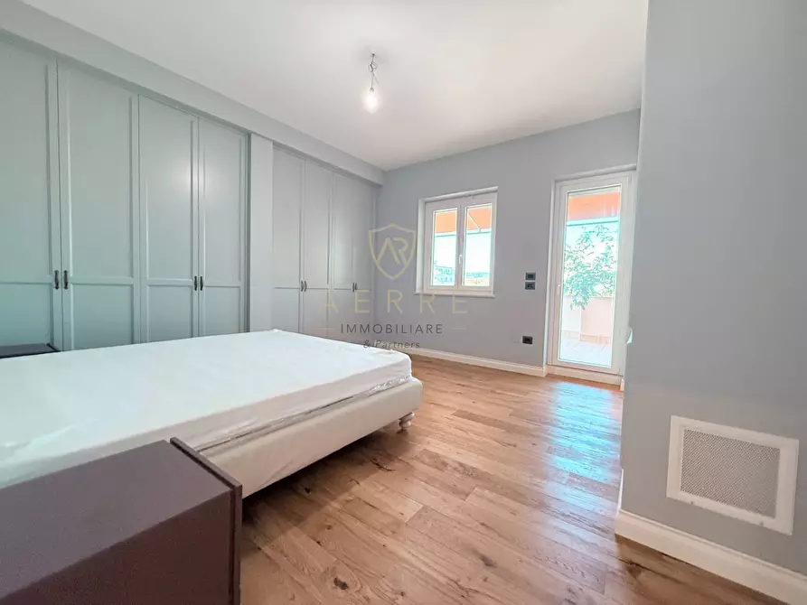 Immagine 37 di Attico in vendita  in Via Solferino 131 a Pescara