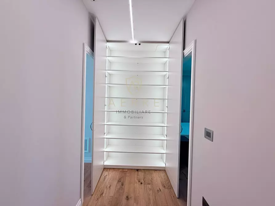 Immagine 44 di Attico in vendita  in Via Solferino 131 a Pescara