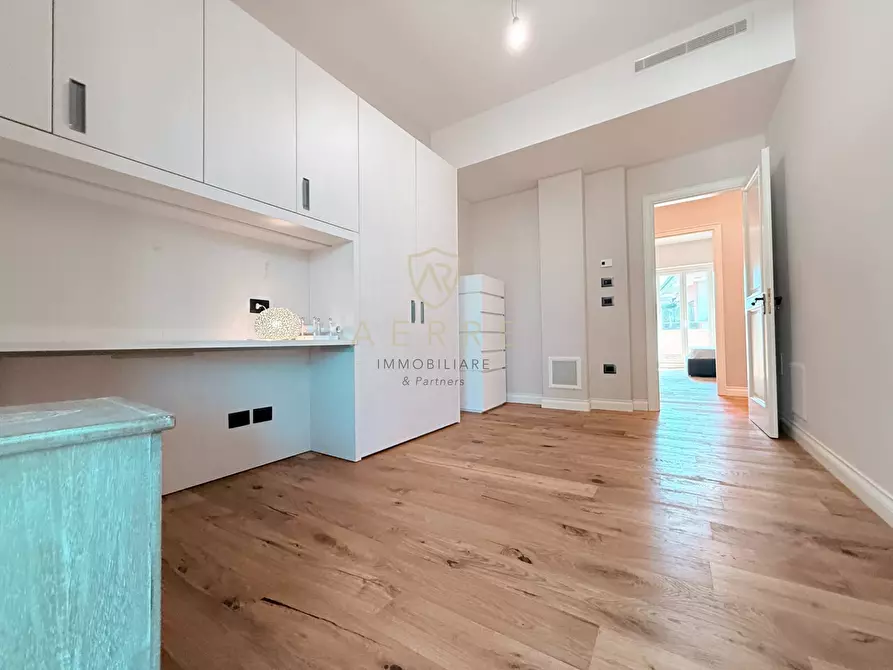 Immagine 46 di Attico in vendita  in Via Solferino 131 a Pescara