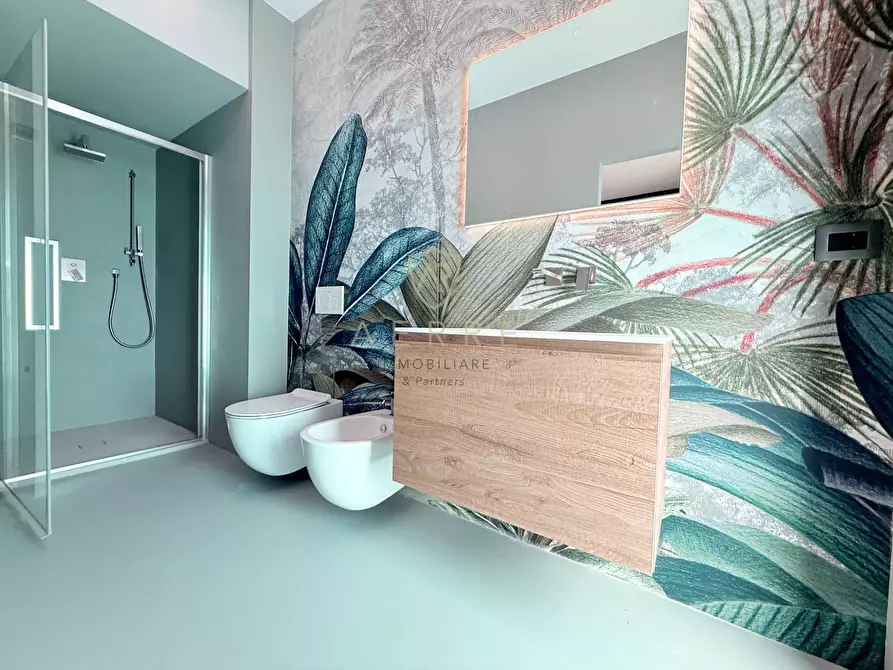 Immagine 29 di Attico in vendita  in Via Solferino 131 a Pescara