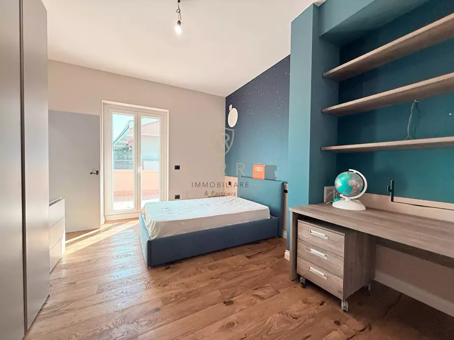 Immagine 27 di Attico in vendita  in Via Solferino 131 a Pescara