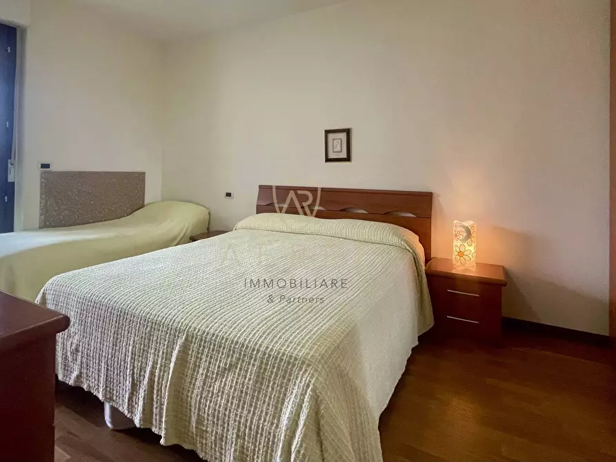 Immagine 17 di Appartamento in vendita  in via Portogallo 16 a Montesilvano