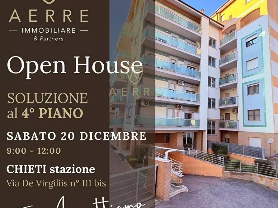 Immagine 1 di Appartamento in vendita  in via De Virgiliis 111 bis a Chieti