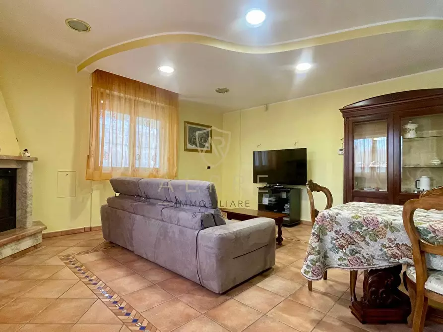 Immagine 2 di Casa indipendente in vendita  in via Ugo Foscolo 31 a Brittoli