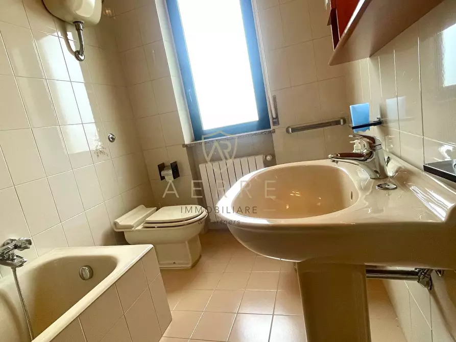 Immagine 33 di Casa indipendente in vendita  in via Ugo Foscolo 31 a Brittoli