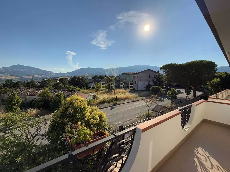 Immagine 31 di Villa in vendita  in Via Roma 3/A a Brittoli