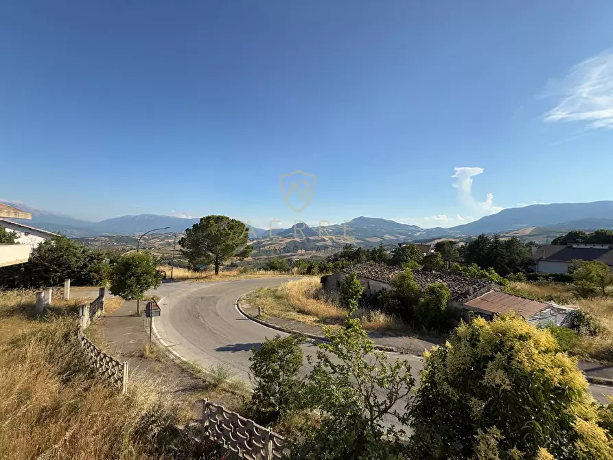 Immagine 33 di Villa in vendita  in Via Roma 3/A a Brittoli