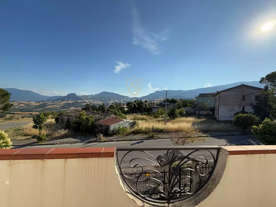 Immagine 54 di Villa in vendita  in Via Roma 3/A a Brittoli