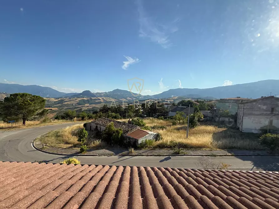 Immagine 57 di Villa in vendita  in Via Roma 3/A a Brittoli