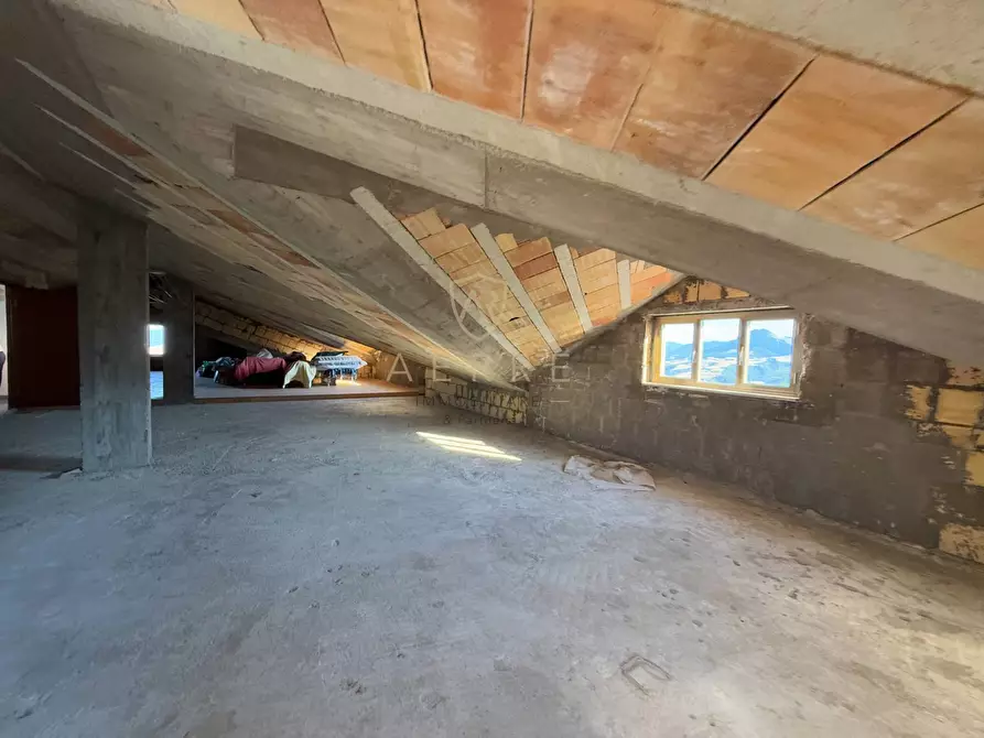 Immagine 61 di Villa in vendita  in Via Roma 3/A a Brittoli