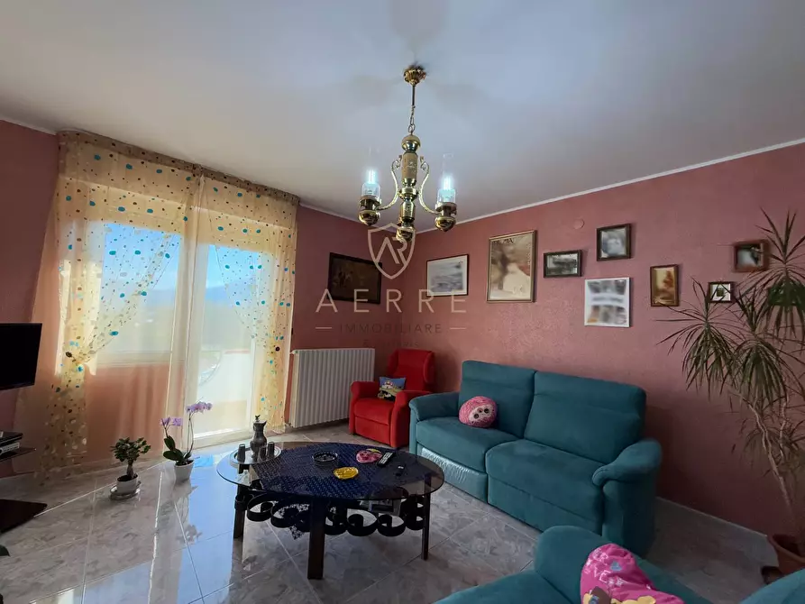 Immagine 21 di Villa in vendita  in Via Roma 3/A a Brittoli