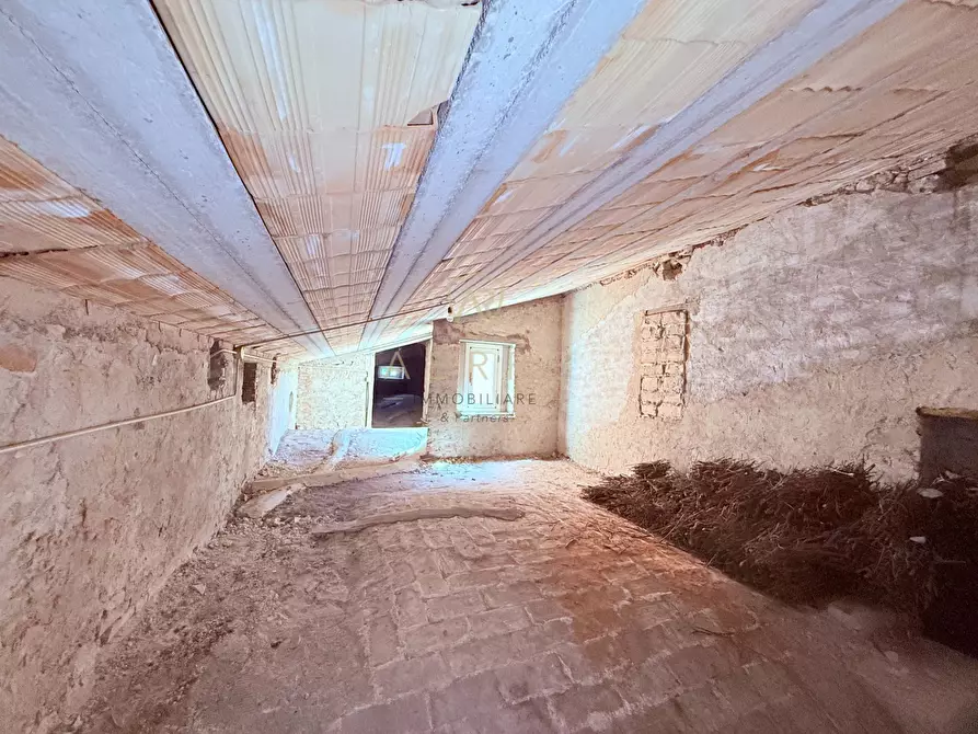 Immagine 50 di Casa semindipendente in vendita  in Via Duca Degli Abruzzi snc a Castilenti