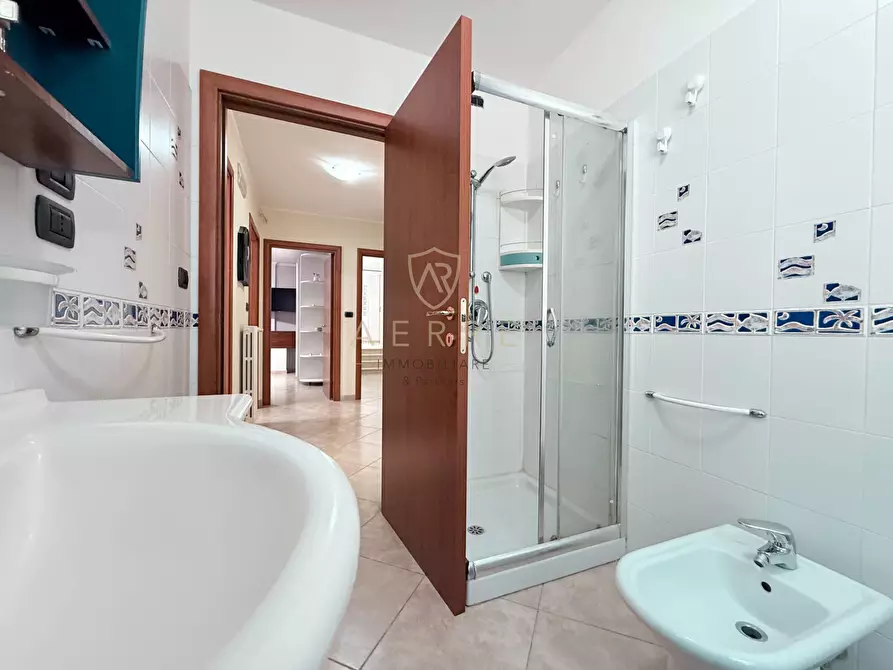 Immagine 30 di Villa in vendita  in Strada Licini 61 a Chieti