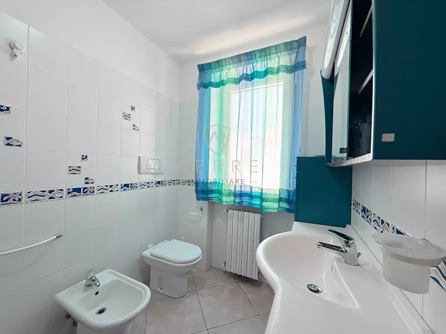 Immagine 31 di Villa in vendita  in Strada Licini 61 a Chieti