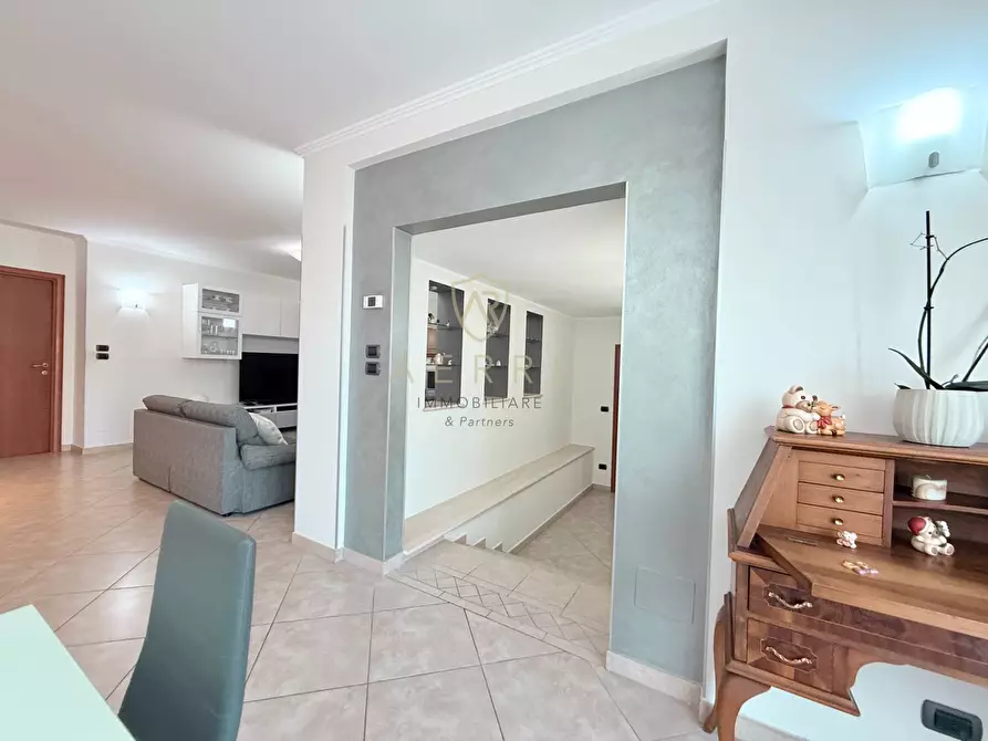 Immagine 25 di Villa in vendita  in Strada Licini 61 a Chieti