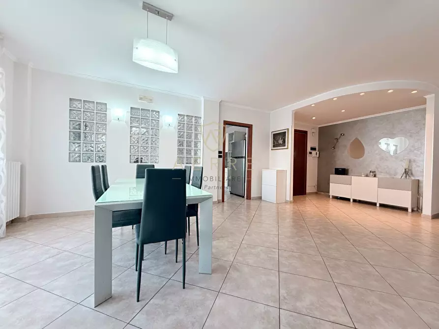 Immagine 14 di Villa in vendita  in Strada Licini 61 a Chieti