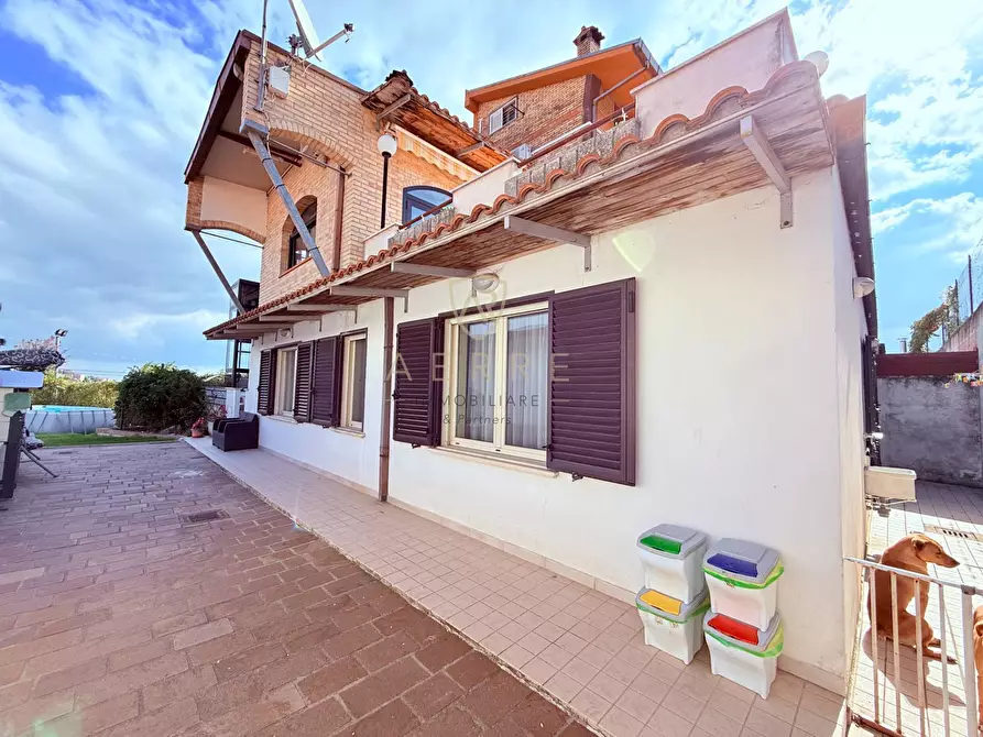 Immagine 44 di Villa in vendita  in Strada Licini 61 a Chieti